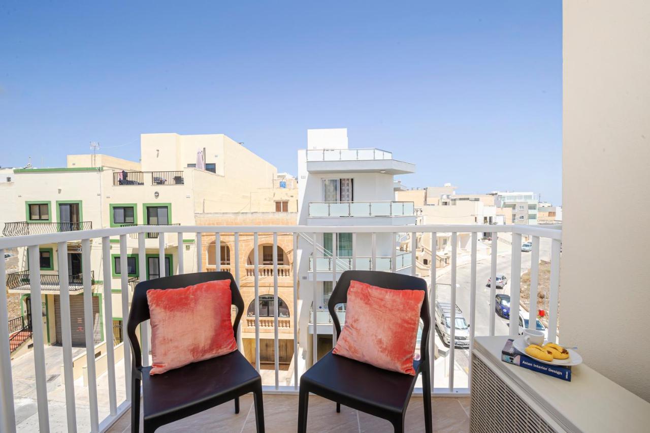Summer Breeze Apartment With Panoramic Terrace - By Getawaysmalta Mellieha Luaran gambar